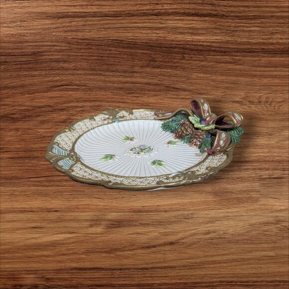 Fitz & Floyd Florentine Christmas Canape Plate Bow Pinecone Design fruit 10" - Picture 1 of 8